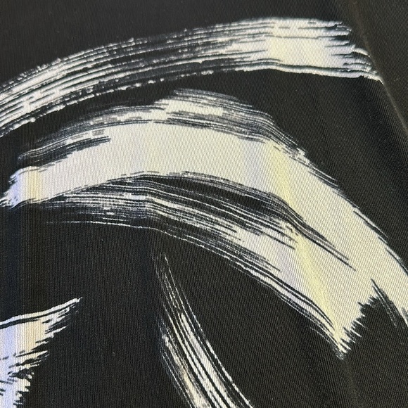 Chicos Travelers Classic Split Neck Tunic 3/4 Sleeve Brush Stroke B & W Size 1 - Picture 8 of 9